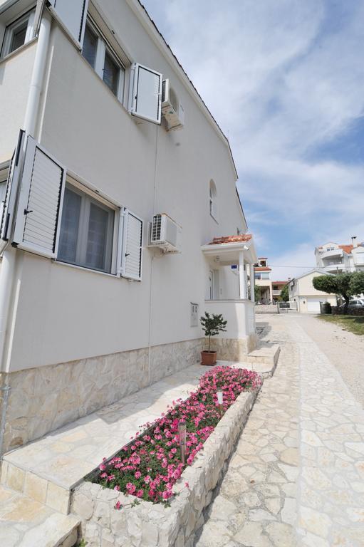 Villa Luna With Seaview Petrčane Kültér fotó