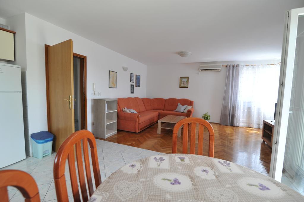 Villa Luna With Seaview Petrčane Kültér fotó