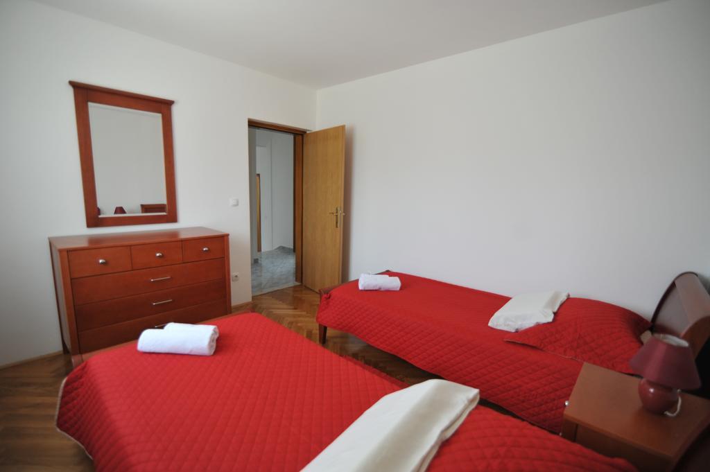 Villa Luna With Seaview Petrčane Kültér fotó