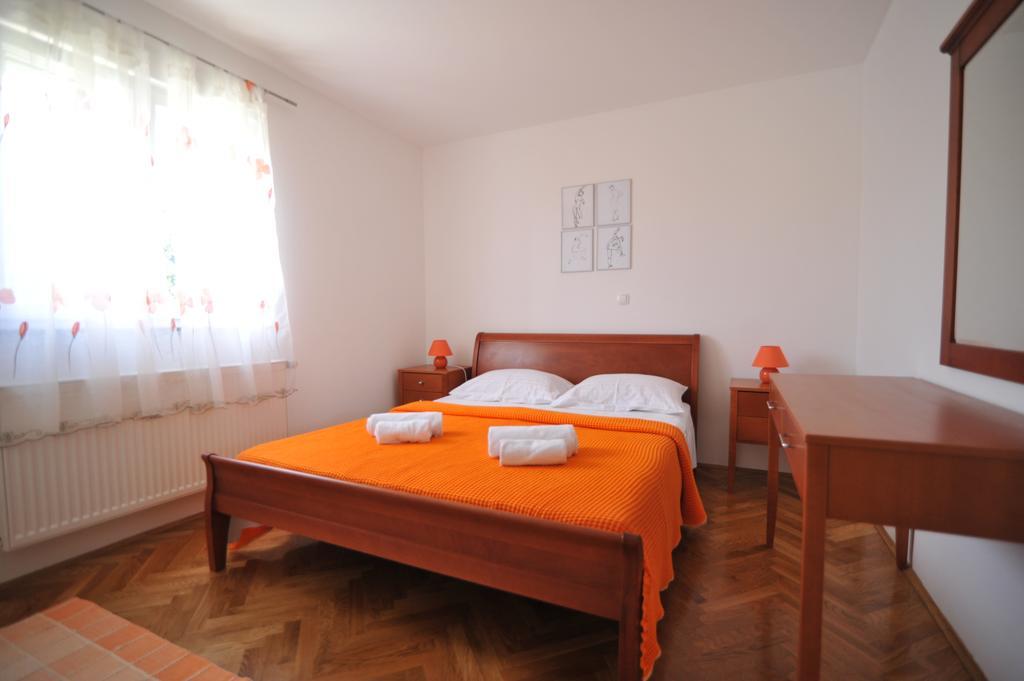 Villa Luna With Seaview Petrčane Kültér fotó